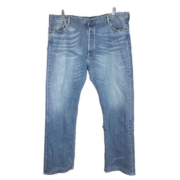 Levis 501 Button Fly Jeans Mens W44 L32 Blue Denim Straight Leg Classic Med Wash - Picture 2 of 16